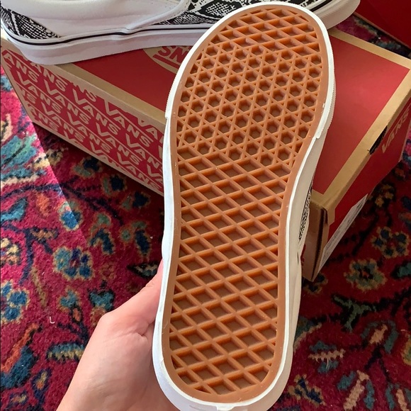 Vans 8.5 - Picture 3 of 3